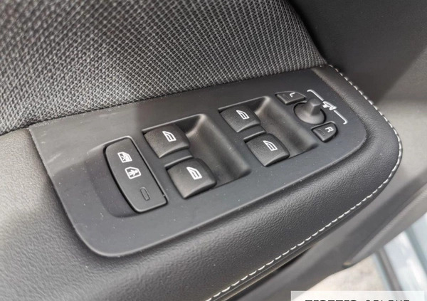 Volvo V60 cena 189000 przebieg: 28113, rok produkcji 2023 z Pszczyna małe 596